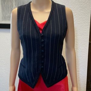 Dana Buchman Petites. Black w/ Cream Stripe Vest